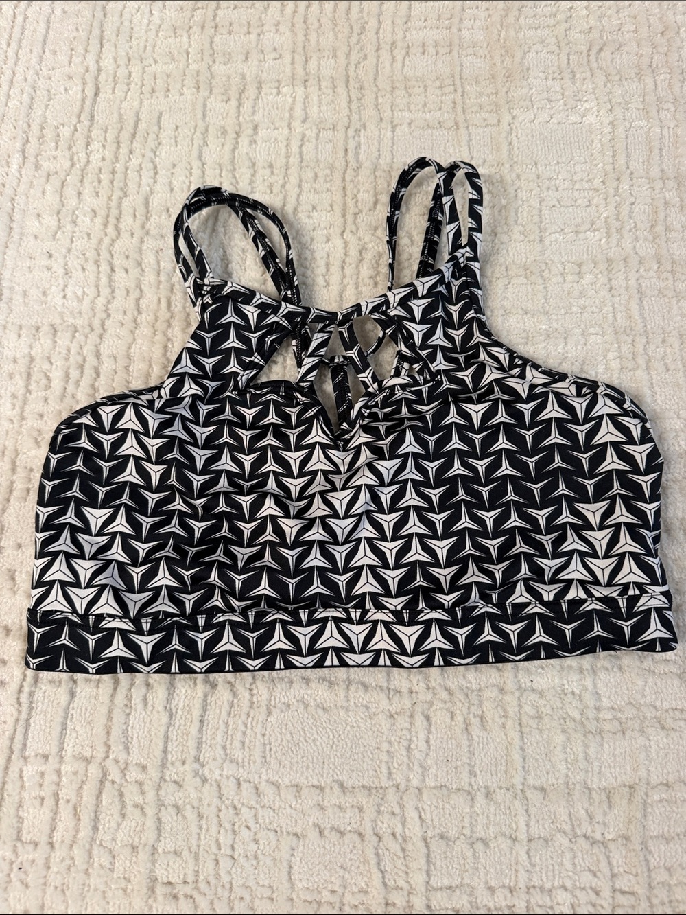Black & White Geometric Strappy Women's Sports Bra